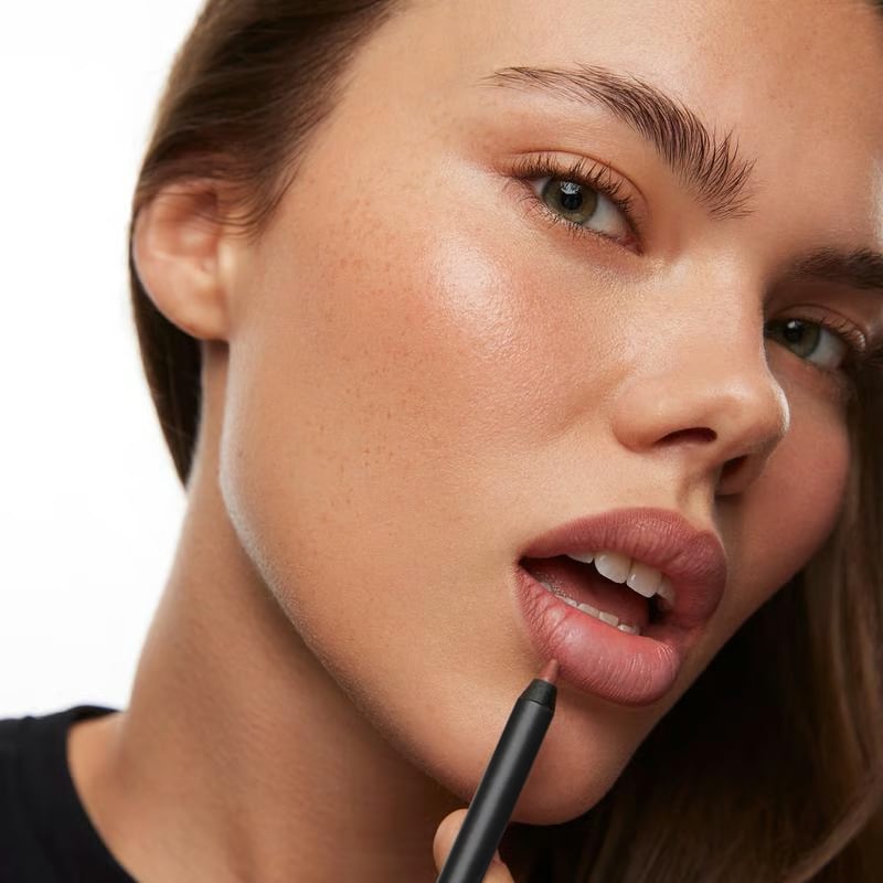 ✨BUY 1 GET 1 FREE🔥360 Contour Lip Liner