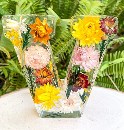 🔥Last Day 49% OFF - 🌸Flowers Resin Night Light