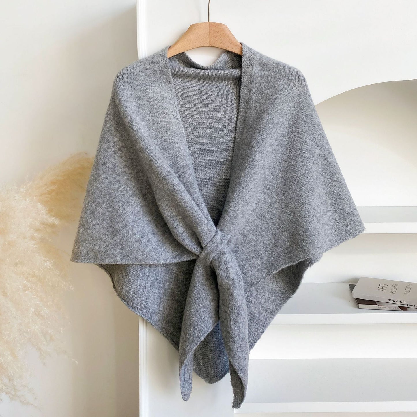 💕Elegant Women's Solid Color Wool Blend Shawl-Timeless Solid Hue for All Looks