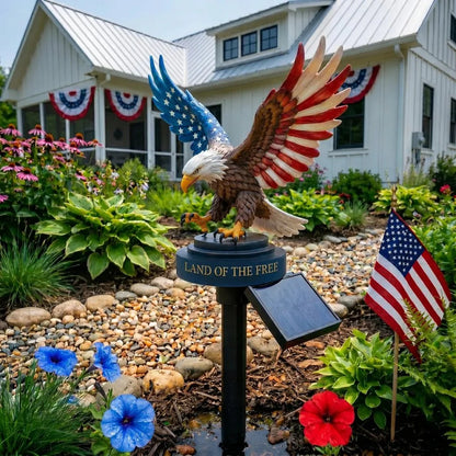 🔥Last Day 49% OFF-Solar Eagle Garden Light – A Glowing Tribute to American Freedom-Buy 2 Free shipping