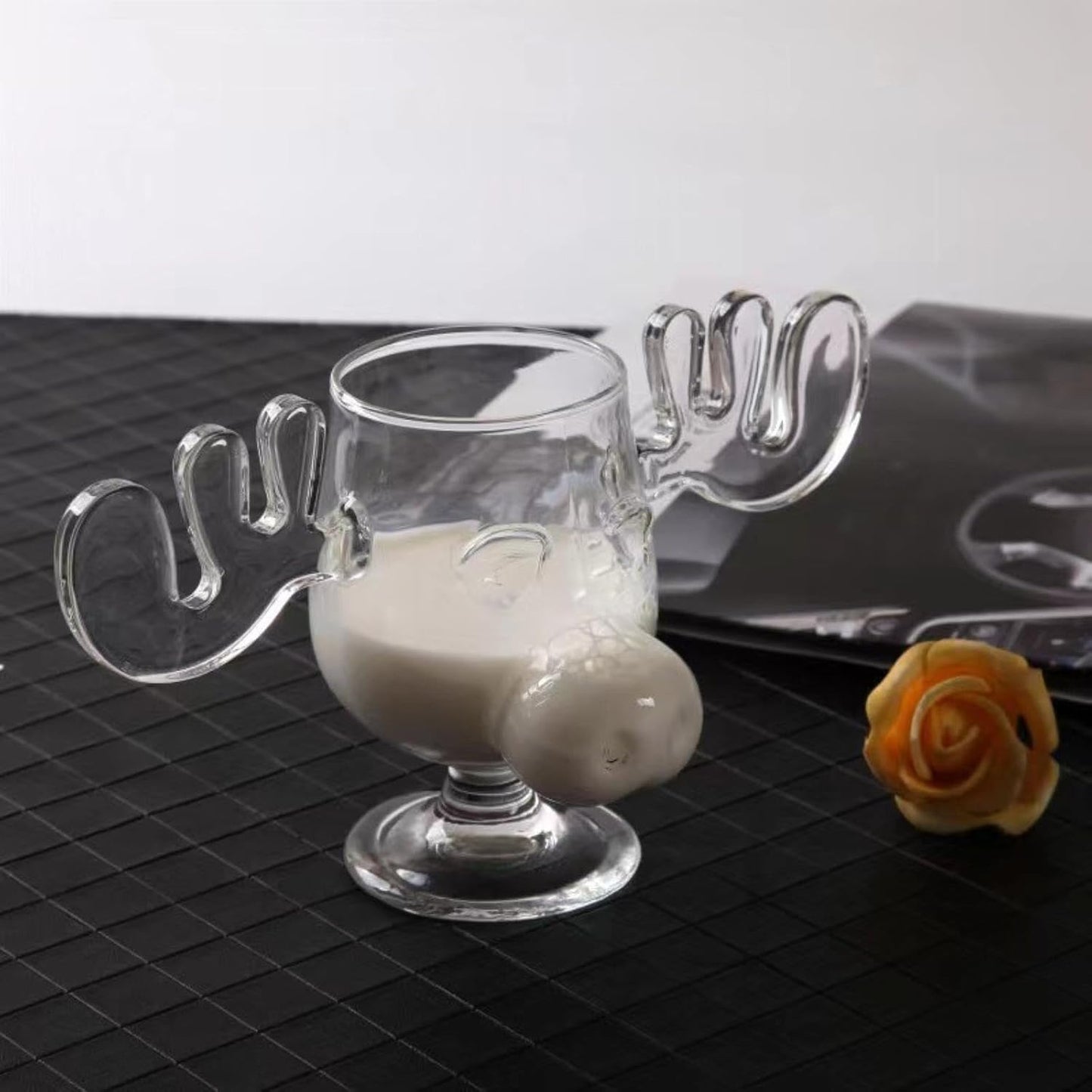 🔥Last Day 49% OFF - The Stag's Gaze: Where Light Dances 🦌✨Glass Reindeer Mug
