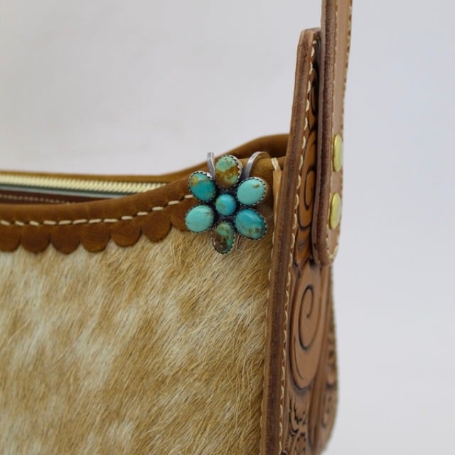 🌟Top Pick🌟Turquoise Bloom Bag Clip Key Holder – Add a Pop of Color to Your Everything!