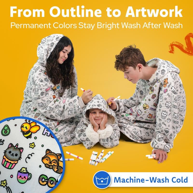 🎨🖌️Cozy Companions Color-Your-Own Blanket Hoodie With 24 Permanent Fabric Makers