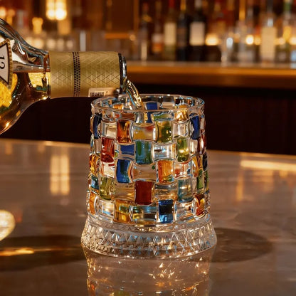 Hand-Painted Embossed Rotating Whiskey Glass – Minimal Luxury Crystal Tumbler with Smooth Spin Design