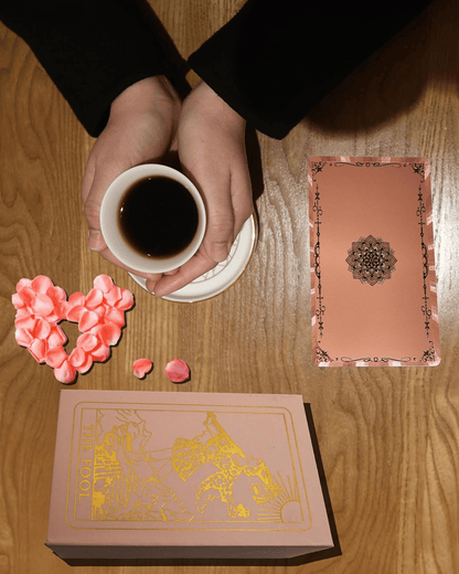 🔥Last Day 49% OFF✨Witchy Cauldron Rose Gold Tarot Cards with Guide Book🔮